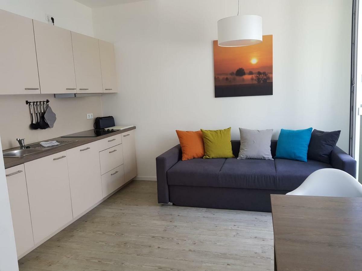 Prima Inn Ferienwohnungen Seetor Residenz Neuruppin Bagian luar foto